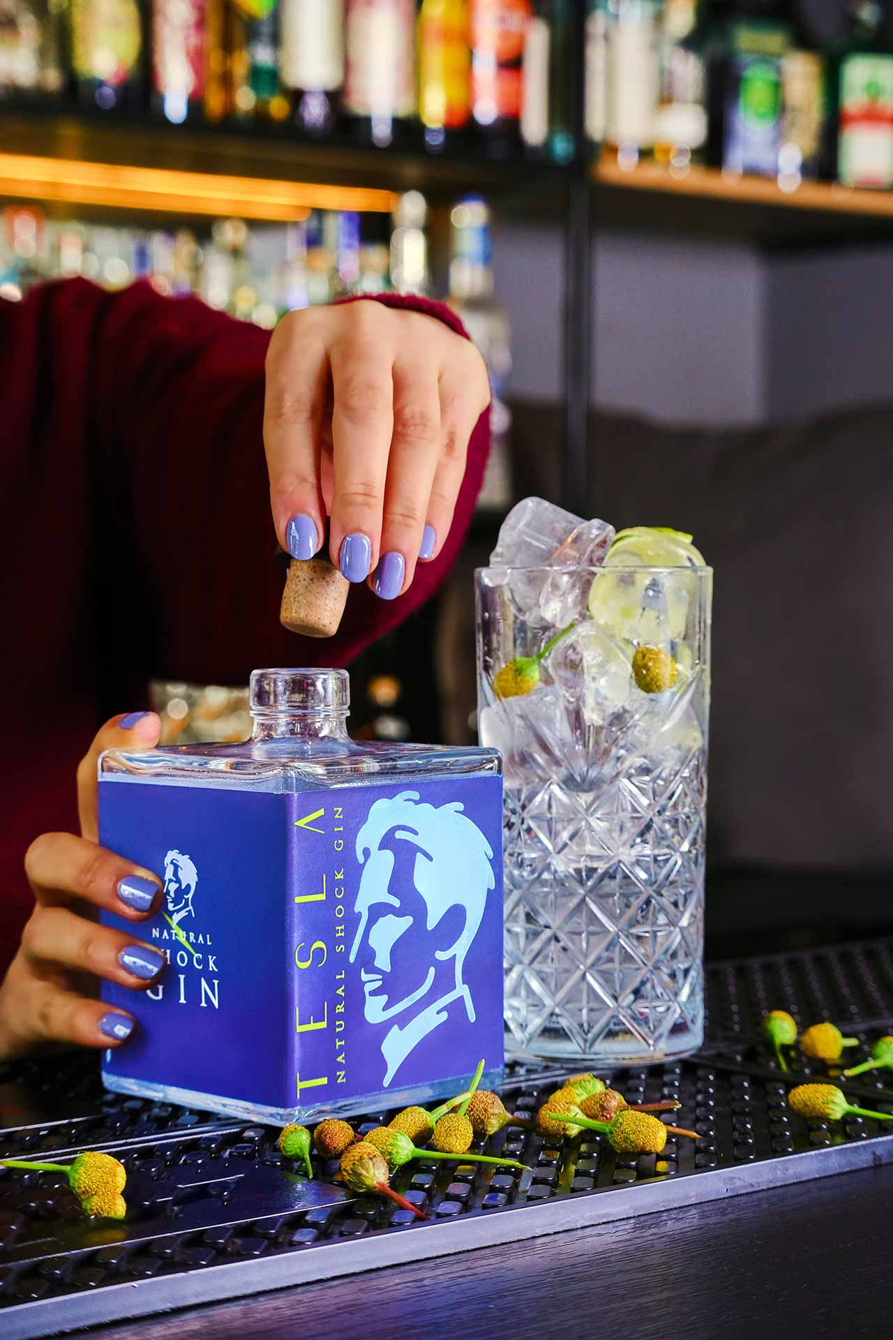 Tesla Gin
